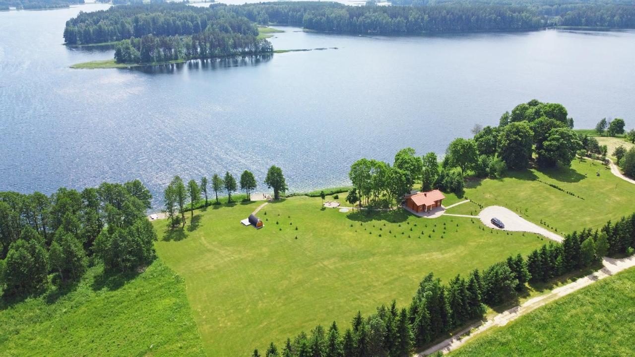 Meku Vila Degučiai Exterior foto
